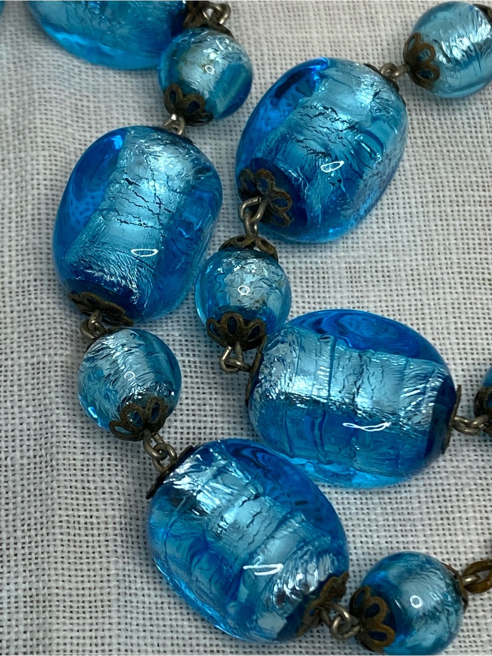 Vintage Aqua Blue Silver Foil Art Glass Bead Necklace 17” Barrel Clasp
